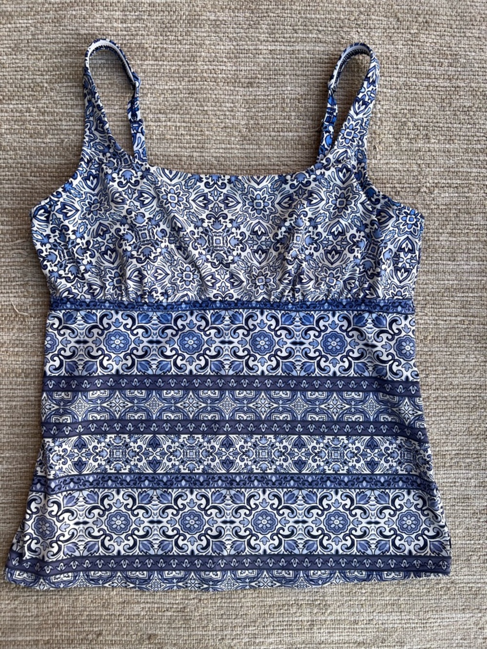 Lands End Off-White Blue Moroccan Floral Tankini Swim Top size 14 L